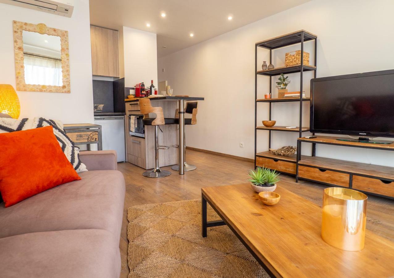 Tres Jolie Studio Au Pied Du Suquet Cannes Exteriör bild